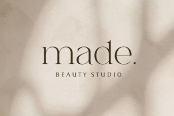 Projektowanie logo i identyfikacja wizualna dla firm 33 MADE. Beauty Studio – salon urody
